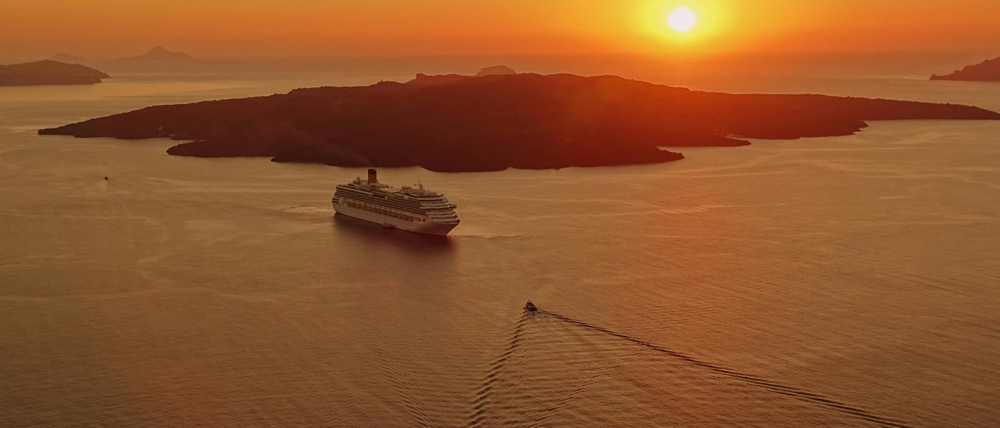 Cât costă o vacanță în Grecia în 2026: buget complet pe transport, cazare și mâncare