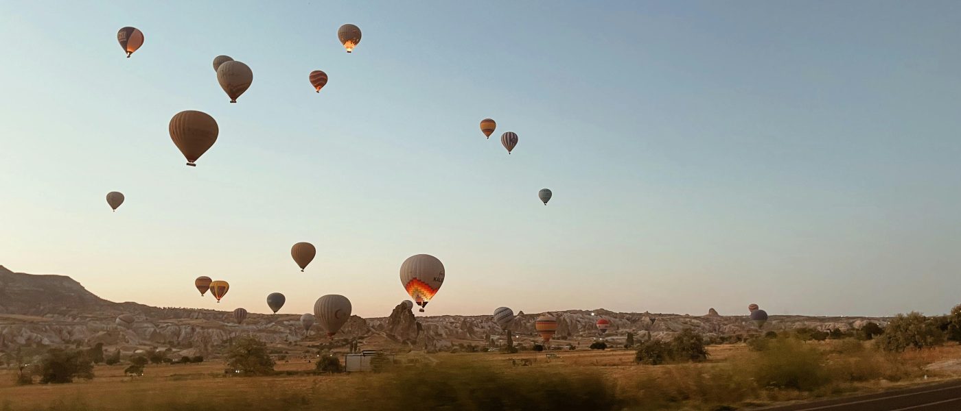Patrice Cărăușan, cerută în căsătorie în Cappadocia: imaginile care au emoționat fanii