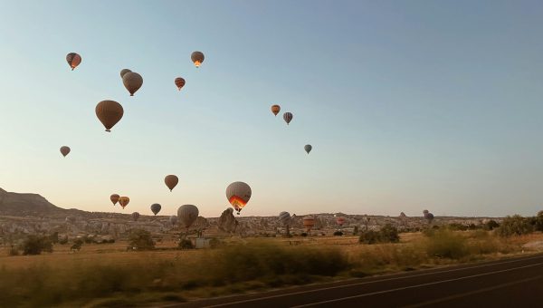 Patrice Cărăușan, cerută în căsătorie în Cappadocia: imaginile care au emoționat fanii